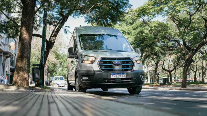 etransit-ford-pro-electrficacion-card (1)